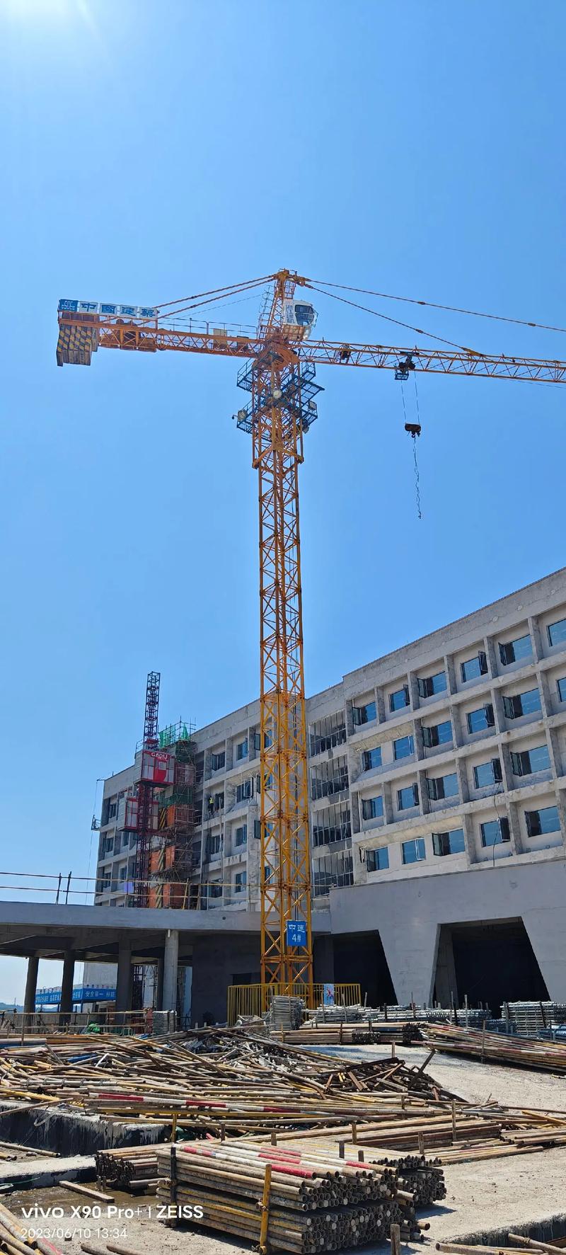 同步顶升系统在建筑施工中的应用趋势